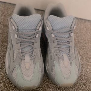Yeezy Boost 700 V2 Inertia